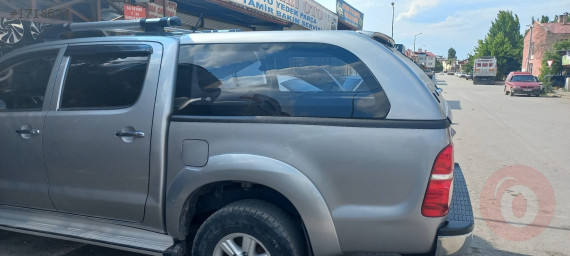 Hilux  arka bagaj  potyası  bagaj  üst