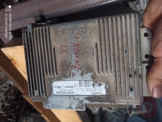 Renault Laguna 1 1.6 motor beyni