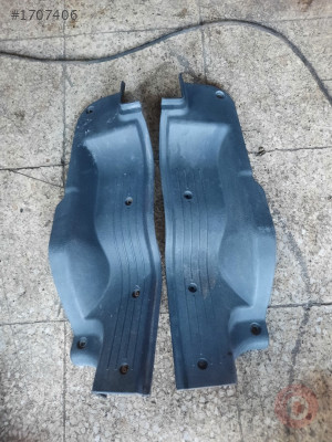Ford connect Arka Kapı ic basamagi