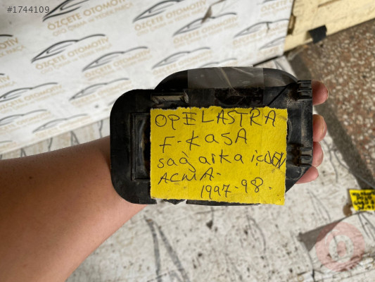 OPEL ASTRA F SAĞ ARKA KAPI İÇ AÇMA KOLU 1990-1998 MODEL