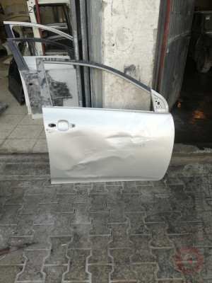 Toyota corolla sağ ön kapı çıkma orjinal