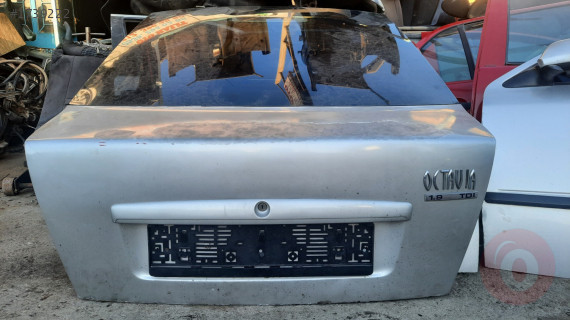 skoda OCTAVİA Bagaj Kapağı çıkma (1997 - 2003)
