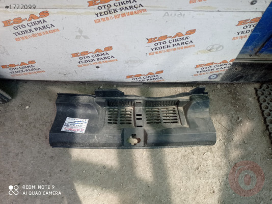 Seat Ibiza Arka Bagaj Kilit Plastiği - Kaplaması 2009-2016
