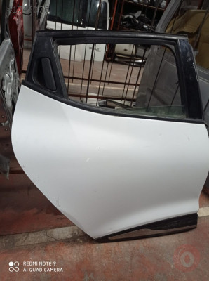 RENAULT CLİO 4 ORJ ÇİKMA SAĞ ARKA KAPİ GUL OTOMOTİV