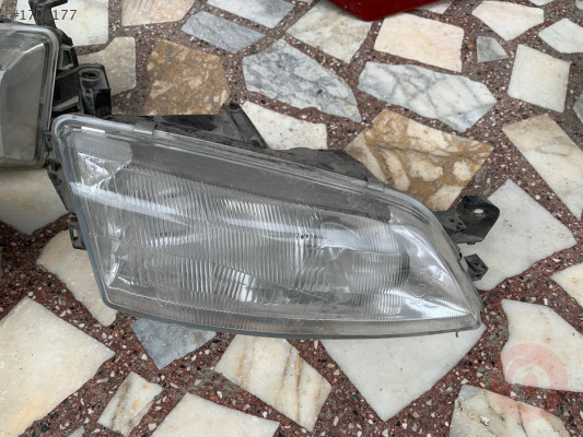 OPEL VECTRA B ÇIKMA ORJİNAL SAĞ ÖN FAR