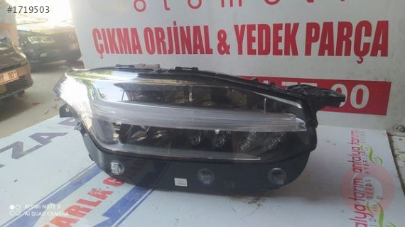 Volvo xc.90  LED 2020 model sağ far çıkma