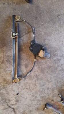 fiat brava çıkma sağ ön cam krikosu