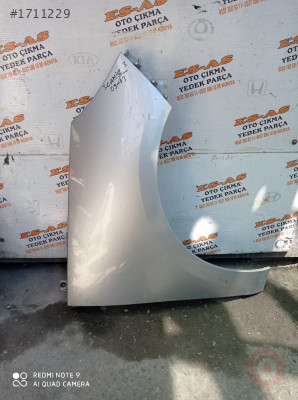 Renault Scenic 3 Sağ Ön Çamurluk 2009-2013
