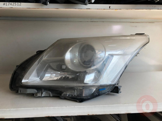TOYOTA AVENSİS T27 SOL FAR