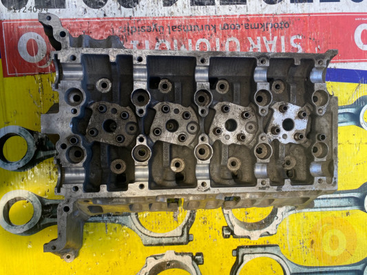 FORD TRANSİT 2.2 silindir kapağı