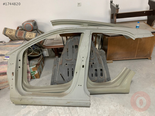 HYUNDAİ İ20 ÇIKMA ORJİNAL SOL YAN PANEL