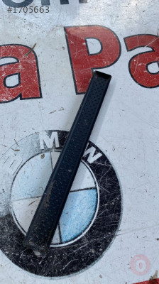 3B0863301B passat B5 orta konsol ince eşya gözü taban matı