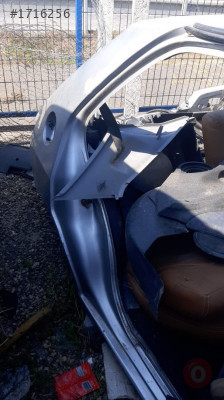 peugeot 306 hb çıkma sağ arka çamurluk