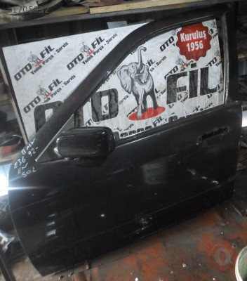 BMW E36 1992 ÖN SOL SİYAH KAPI