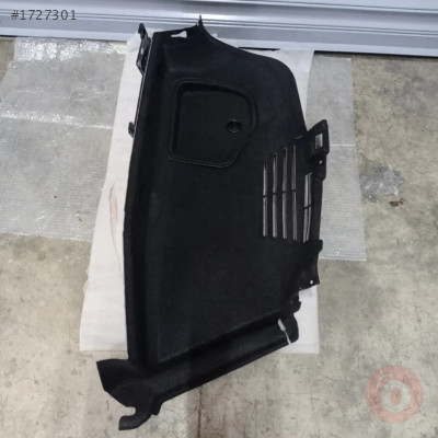 8W5863879T/8W5863879AB BAGAJ BÖLMESİ KAPLAMASI AUDİ A4 2016