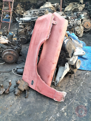 Renault  express ön çamurluklar