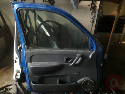 Citroen berlingo çıkma sag ön kapı