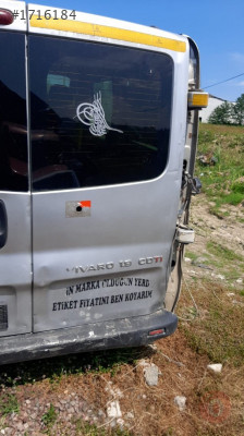 opel vivaro çıkma sağ bagaj kapağı