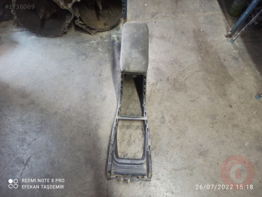 Renault Megane2 Orta Vites Konsolu Çıkma Orjinal Hatasız