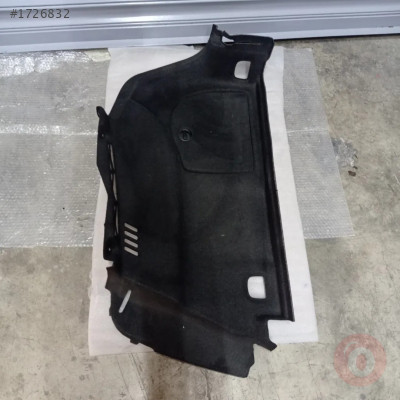 8V5863888K/8V5863888H BAGAJ BÖLMESİ KAPLAMASI AUDİ A3