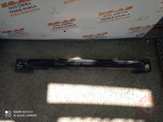 Ford Focus 1 Arka Tampon Demiri 1998-2005