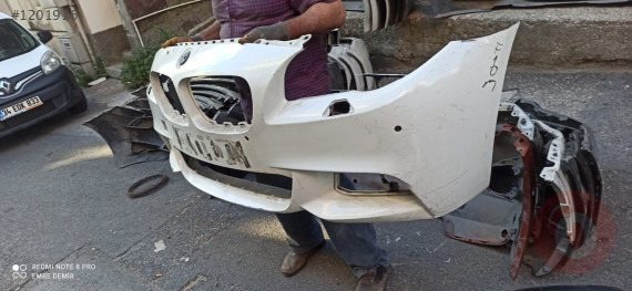 F10 M ÖN TAMPON BMW ORJİNAL ÇIKMA PARÇA