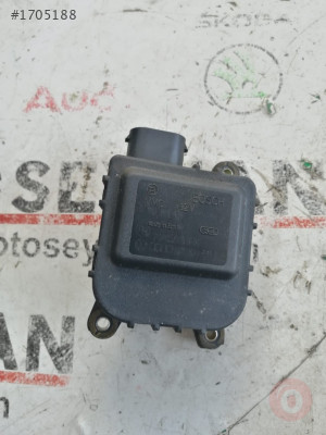 8D1820511E volkswagen passat b5 kalorifer ayar motoru