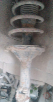 1996 kia sephia 1.6 16v benzinli çıkma  arka amortisör