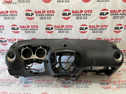 Nissan Juke Teyp Çerçevesi Hatasız Orjinal Çıkma