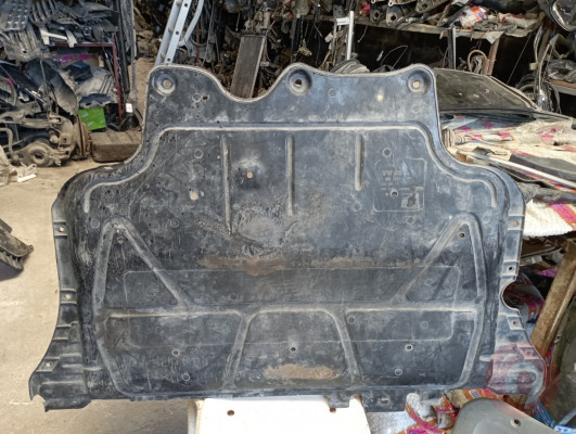 WW GOLF 7 MOTOR ALT KORUMA 5Q82 5236