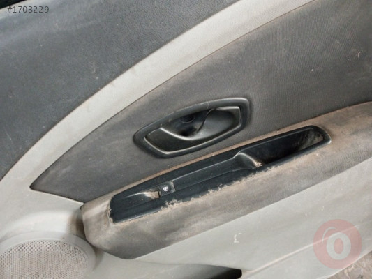 RENAULT FLUENCE SAĞ ÖN İÇ AÇMA KOLU