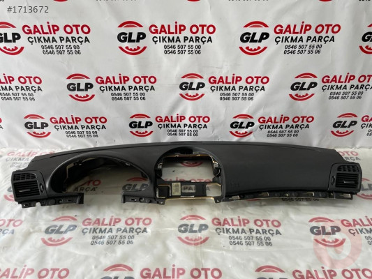 Mercedes W211 Sağ Üfleme Izgarası Hatasız Orjinal Çıkma