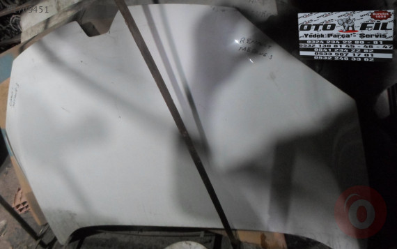 RENAULT MEGANE 3 KAPUT BEYAZ