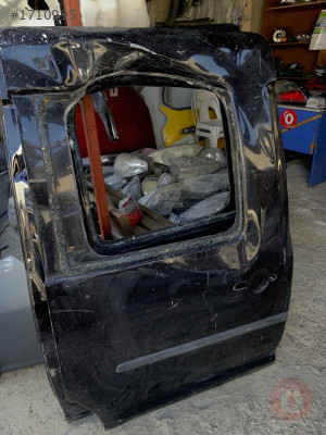 Volkswagen Caddy Sağ Sürgülü Kapı