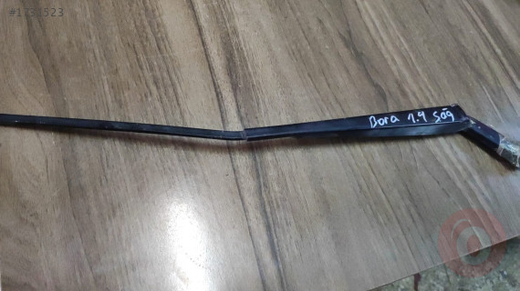 VW BORA SAĞ SİLGİ KOLU