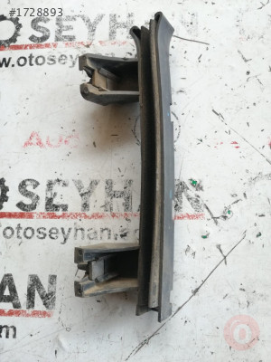 51761871 Fiat linea 2015 sol arka kapı cam kızağı
