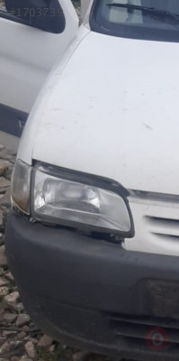 2000 model citroen berlingo 1.9 dizel çıkma sağ far sinyal