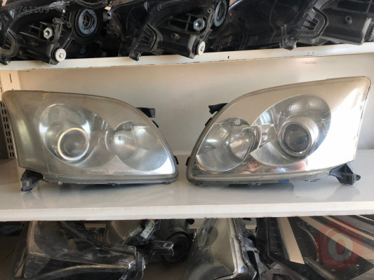 TOYOTA AVENSİS 03-06 SAĞ-SOL FAR TAKIMI