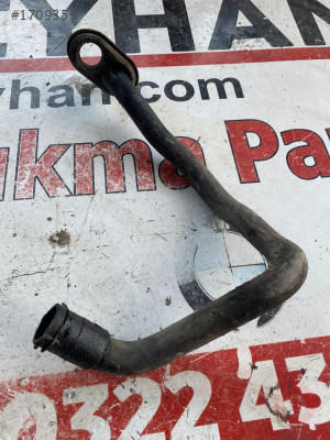 8D0819371H passat B5 audi A4 1.8 kalorifer motor su hortumu