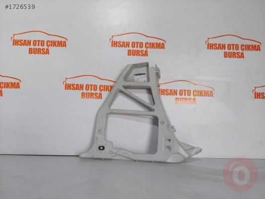 Ford Focus sağ ön tampon braketi orijinal sıfır ürün