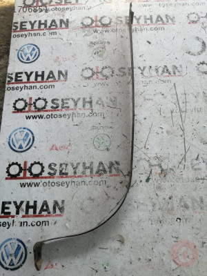 8E0201653AB volkswagen passat B5 yakıt deposu tutucu demiri