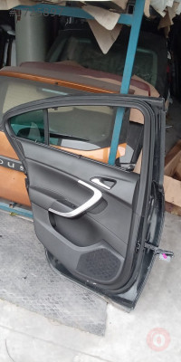 opel insignia 2016 sol arka kapı döşemesi (son fiyat)