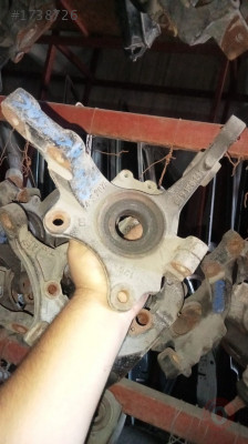 Opel Corsa c teker taşıyıcı çıkma