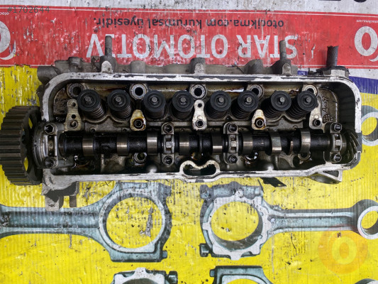 Toyota corona 2a silindir kapağı