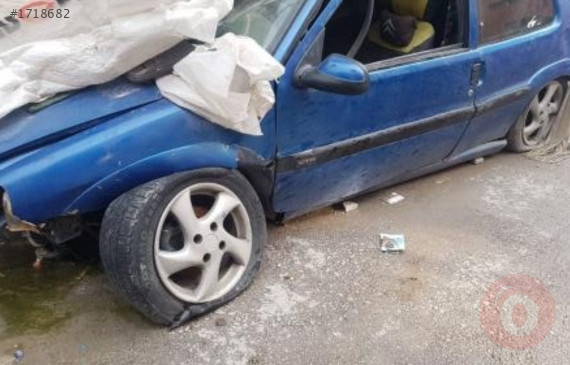 Citroen Saxo tek kapı kelebek camları