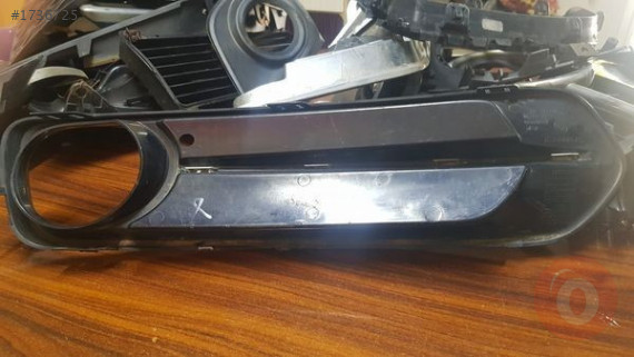 BMW 1 serisi 2011-2014 sol sis lambası kapağı çıkma