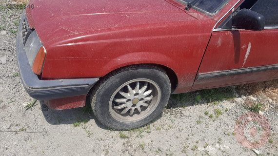 opel ascona çıkma sol çamurluk