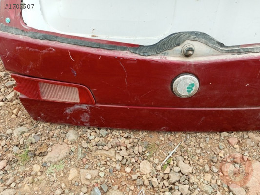 ALFA ROMEO 145 SAĞ BAGAJ STOP