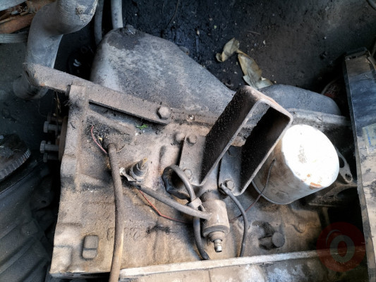 Ford Taunus 2.0 yarım motor