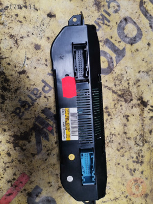 FORD FOCUS 2 HB GHİA KLİMA KONTROL PANELİ ÇIKMA 6N4T18C612AC